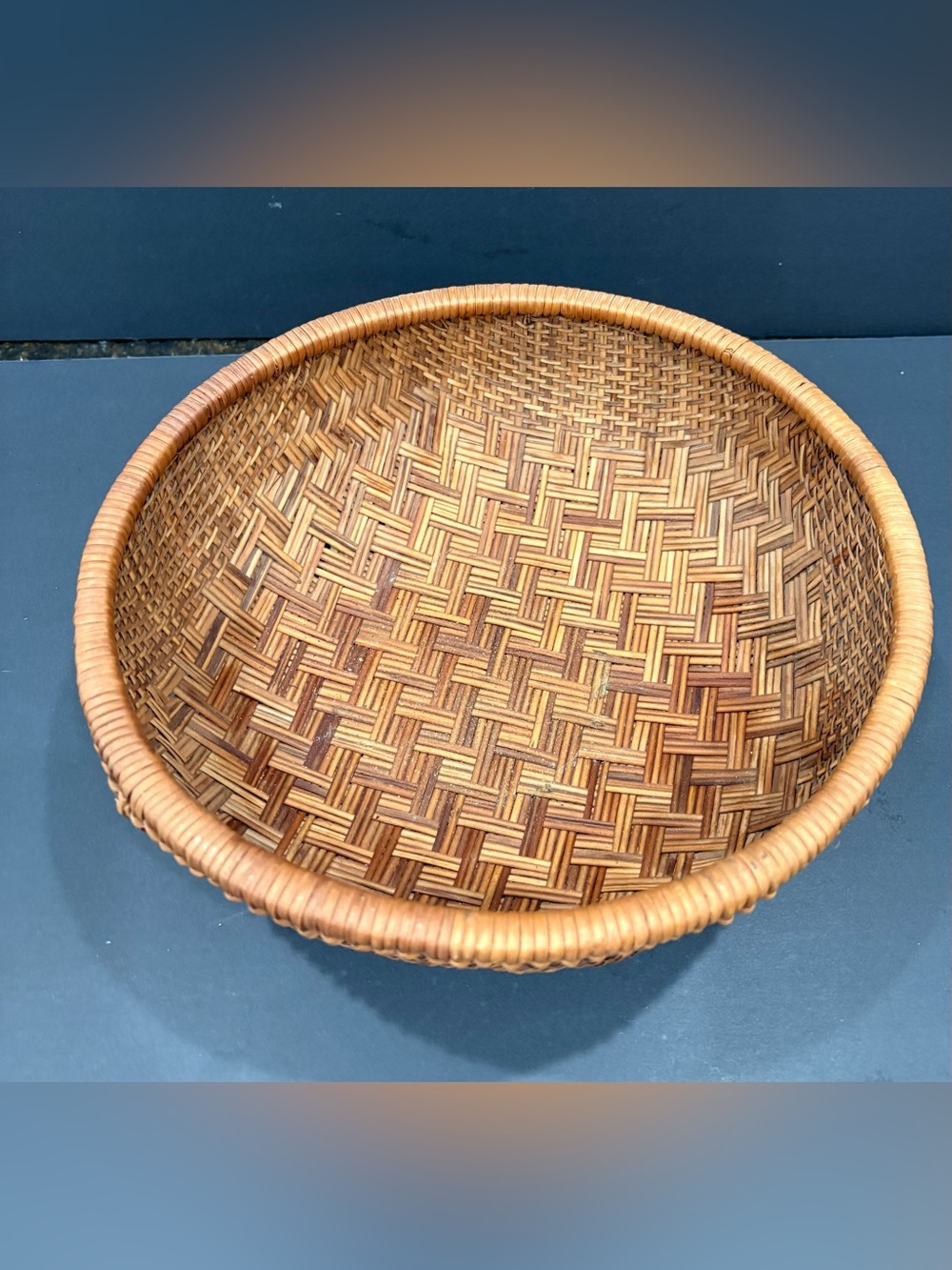 FANTASTIC , EXCELLENT CONDITION WOVEN WINNOWING ROUND DEEP BASKET